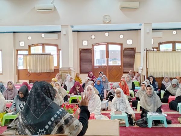 Kajian Majelis Taklim Ibu-ibu Adz Dzikra